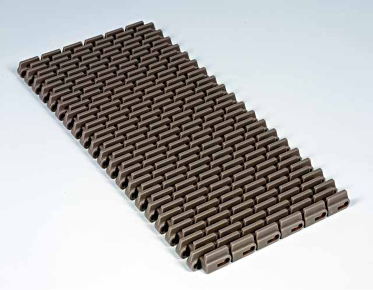 UP RR 1500 Series Matveyor modular belt — Regina